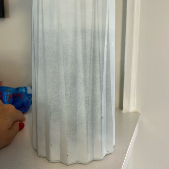 White Flower Vase from The Bouqs - Picture 6 of 12